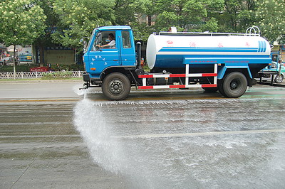 灑水車(chē)